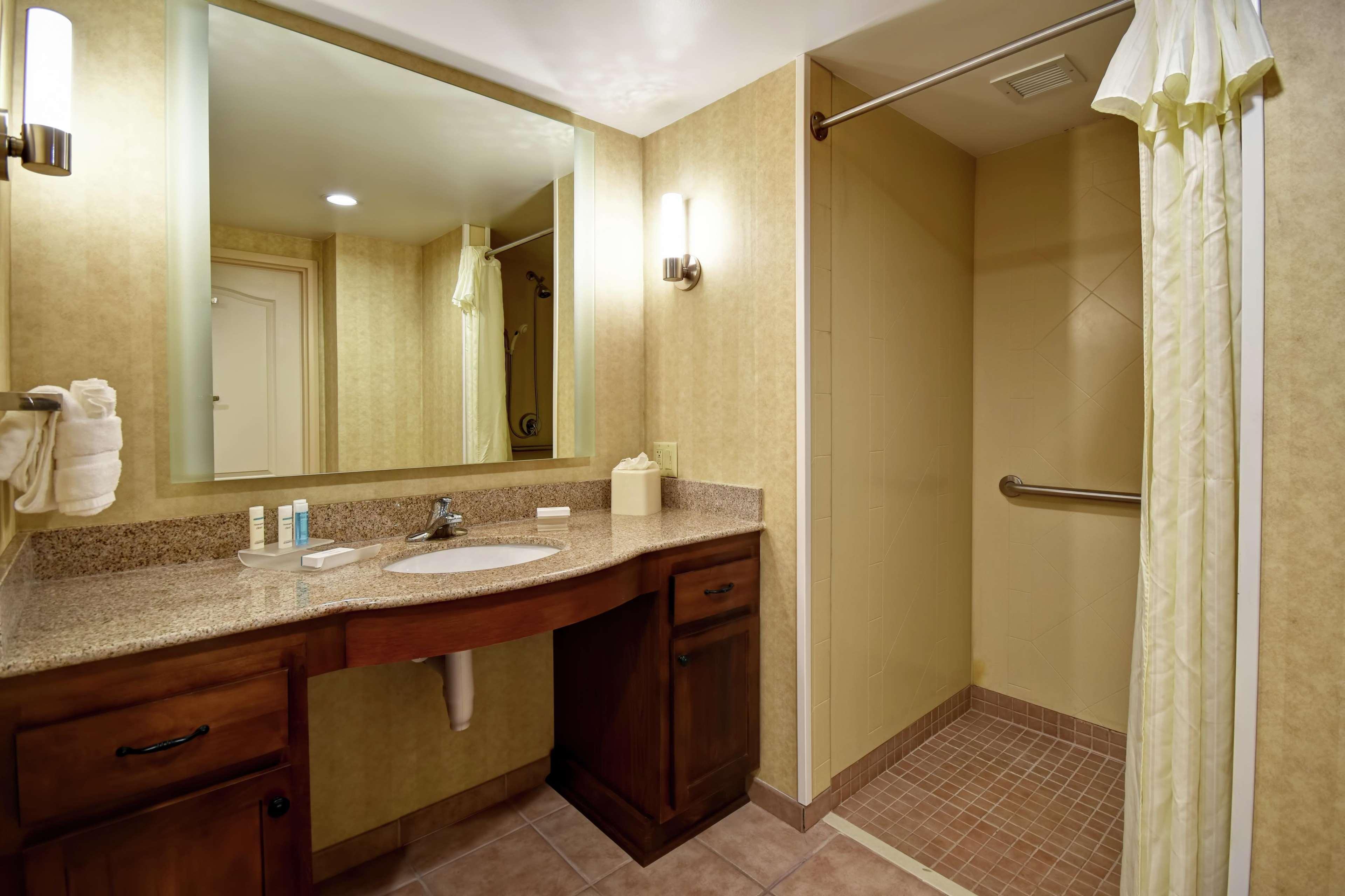 Homewood Suites By Hilton Lancaster Rohrerstown Exteriör bild