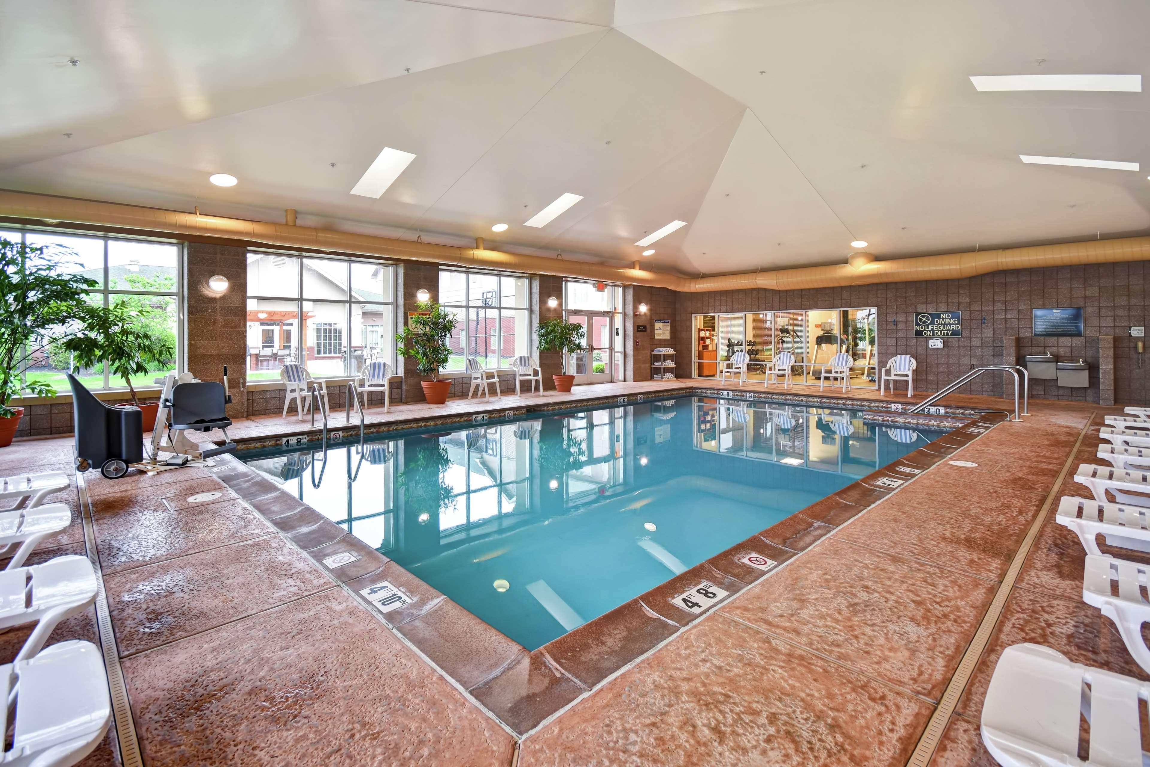 Homewood Suites By Hilton Lancaster Rohrerstown Exteriör bild