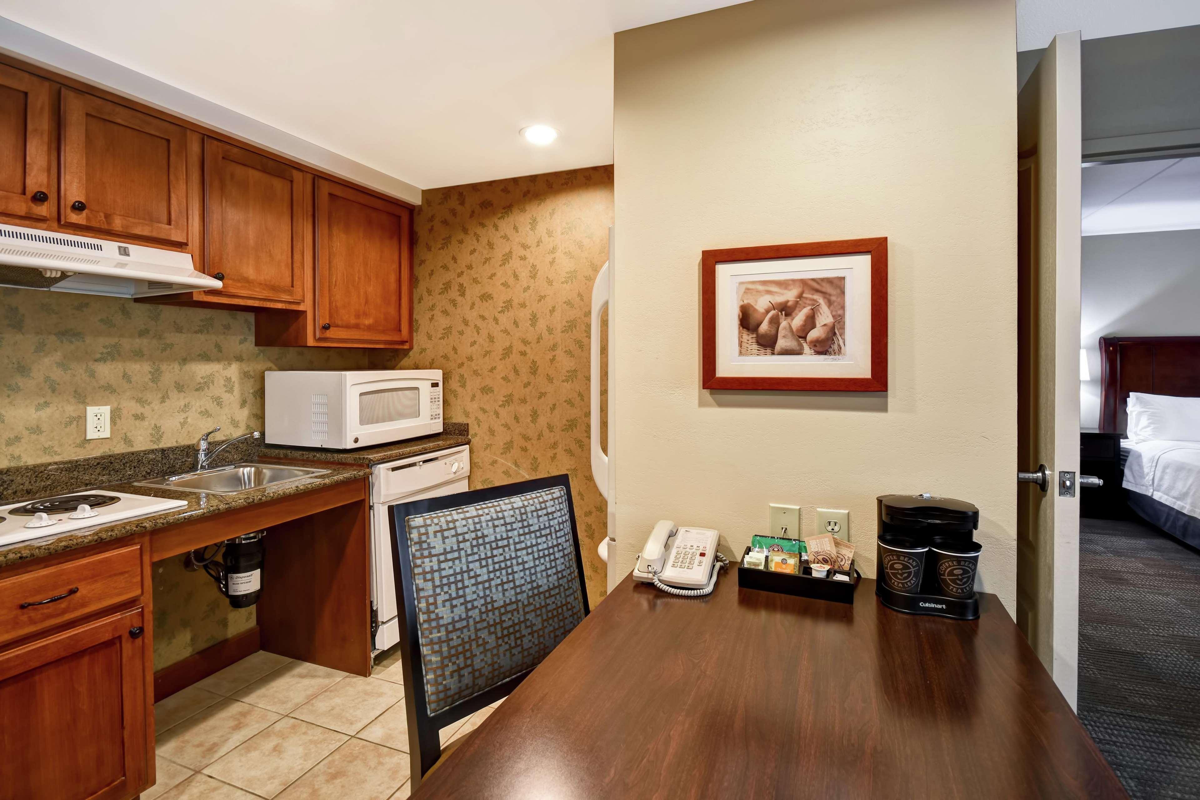 Homewood Suites By Hilton Lancaster Rohrerstown Exteriör bild