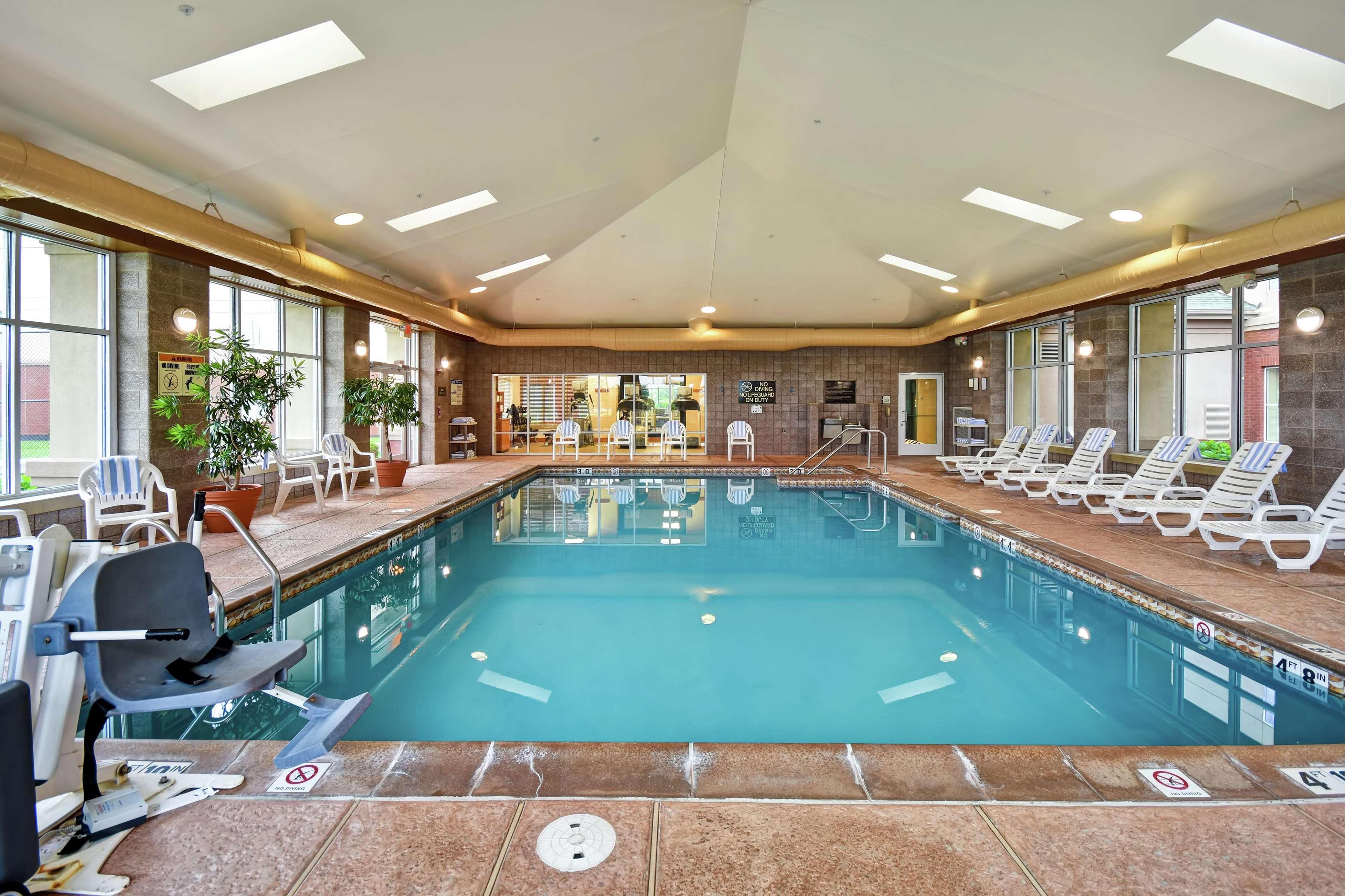 Homewood Suites By Hilton Lancaster Rohrerstown Exteriör bild