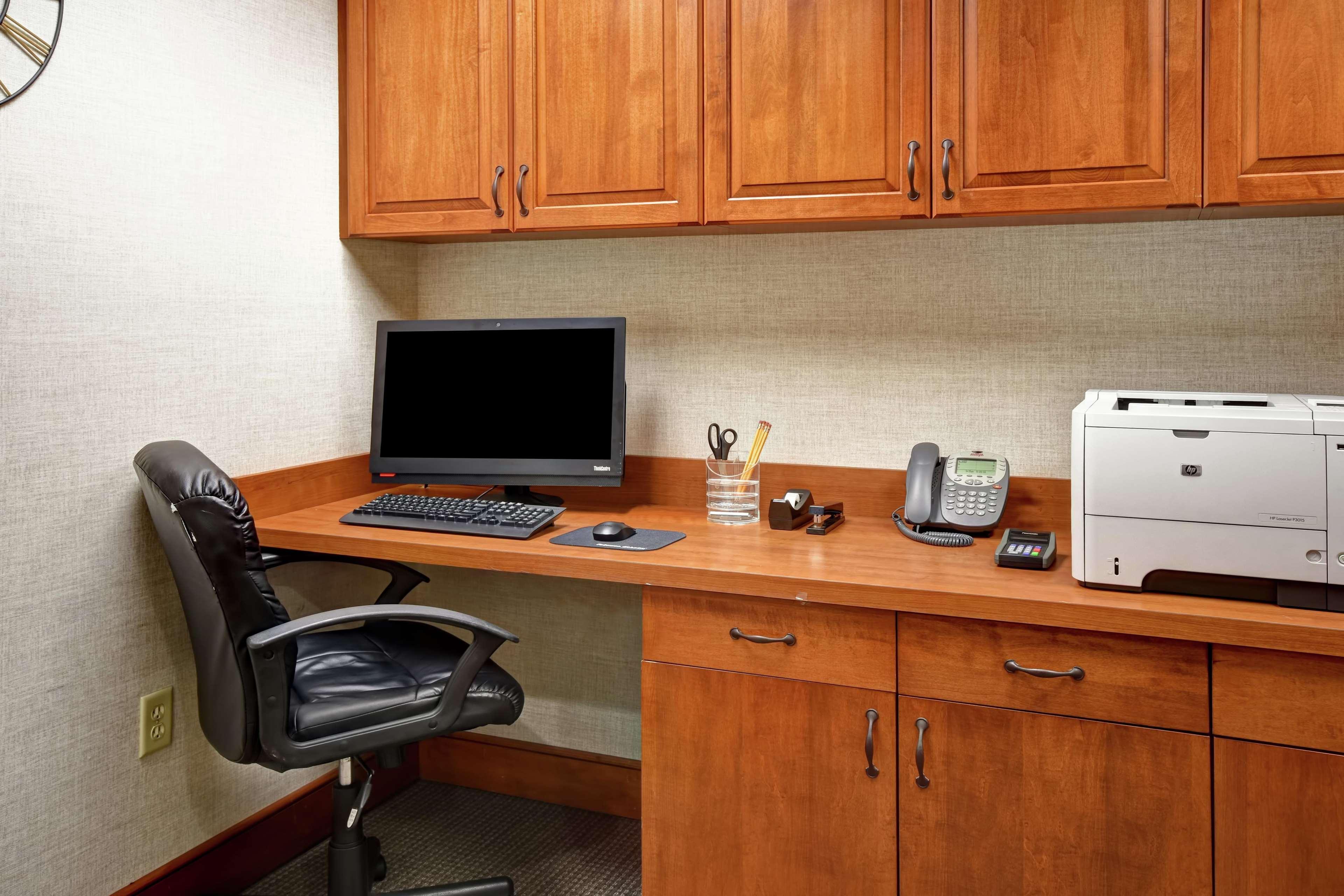 Homewood Suites By Hilton Lancaster Rohrerstown Exteriör bild