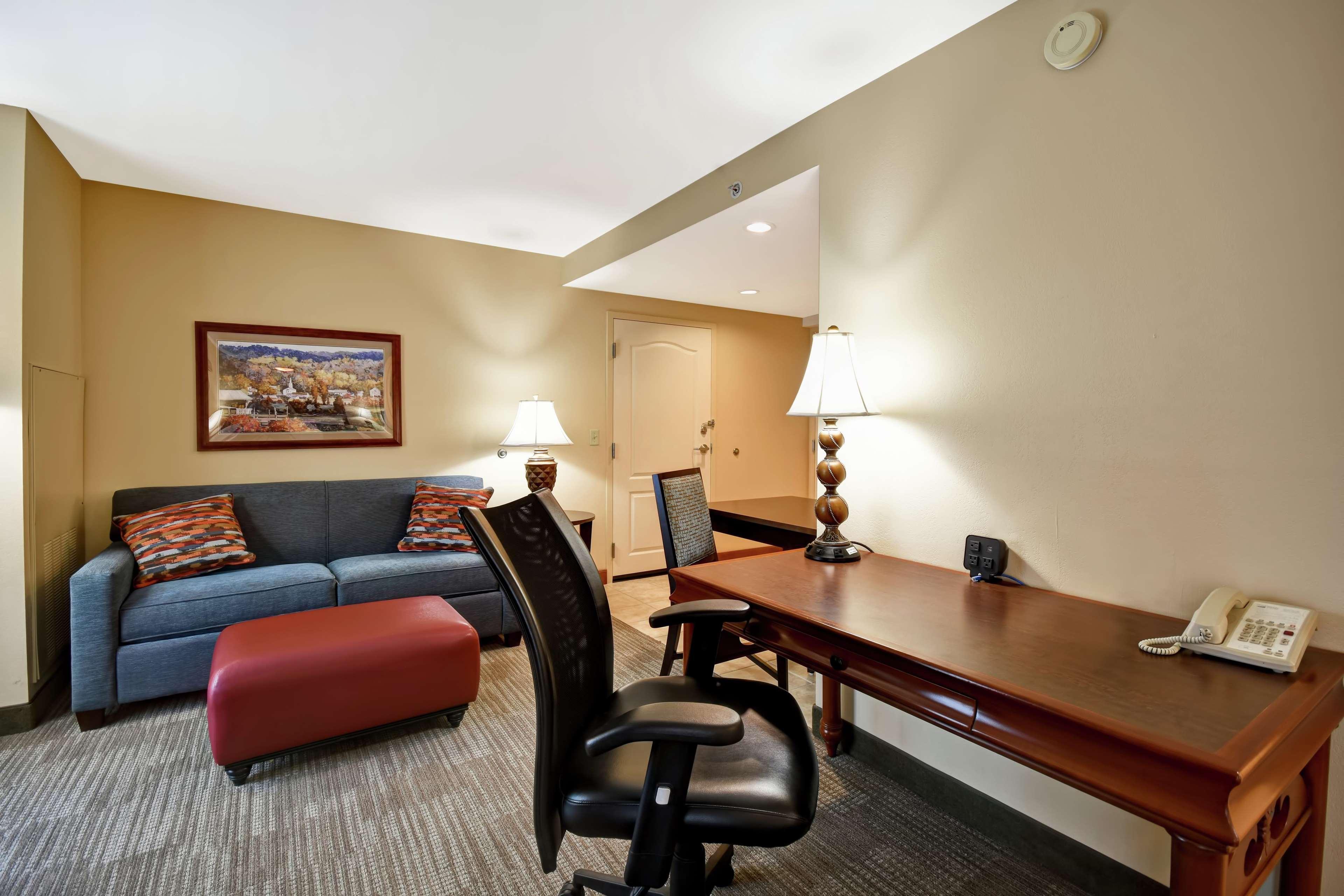 Homewood Suites By Hilton Lancaster Rohrerstown Exteriör bild