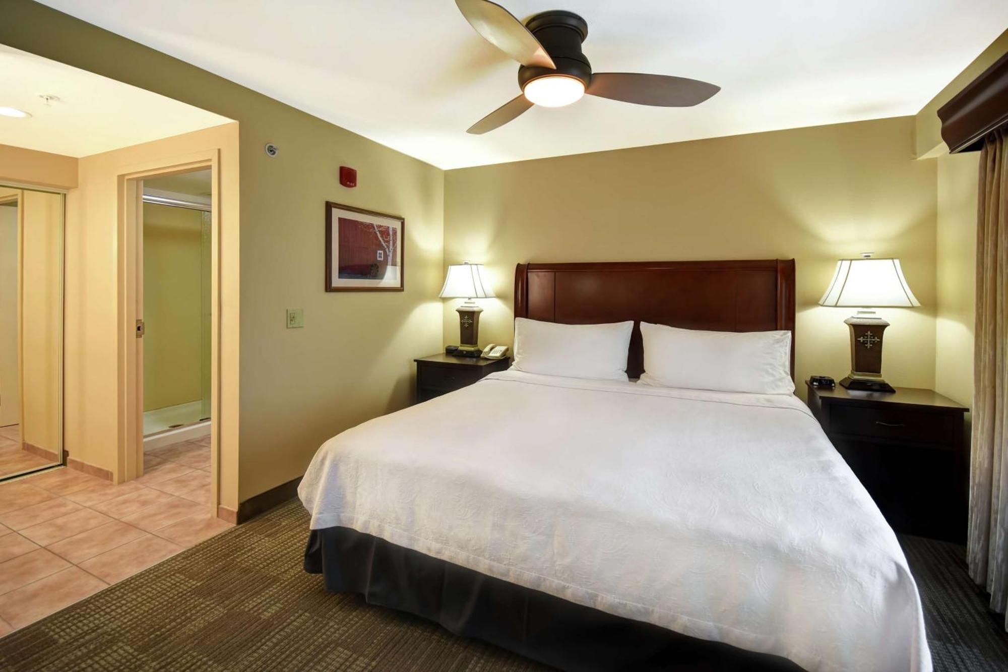 Homewood Suites By Hilton Lancaster Rohrerstown Exteriör bild