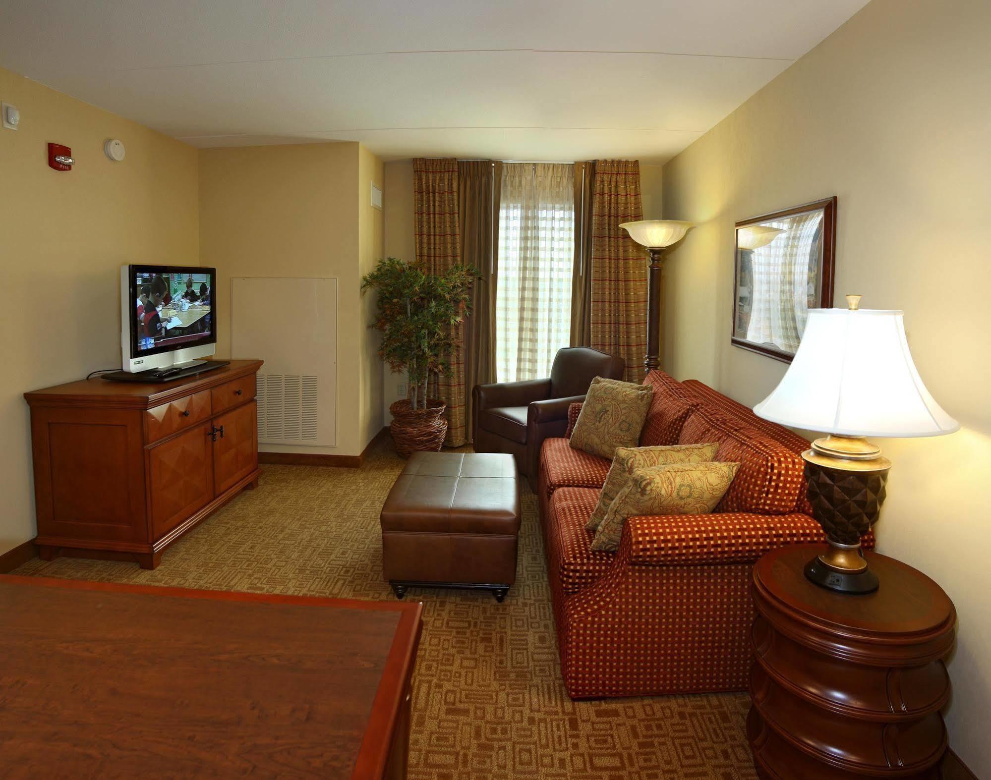 Homewood Suites By Hilton Lancaster Rohrerstown Exteriör bild